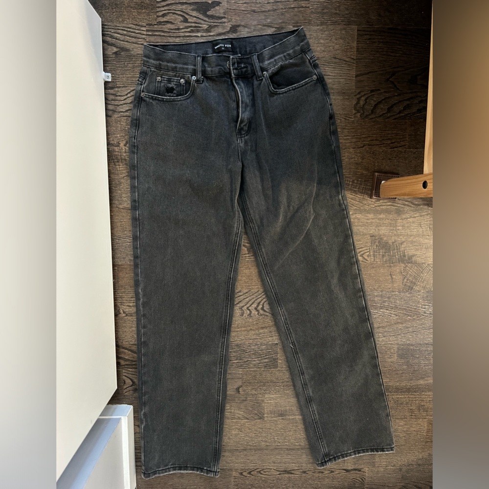 Whitefox Boutique “fashion society mid rise straight leg Jean”